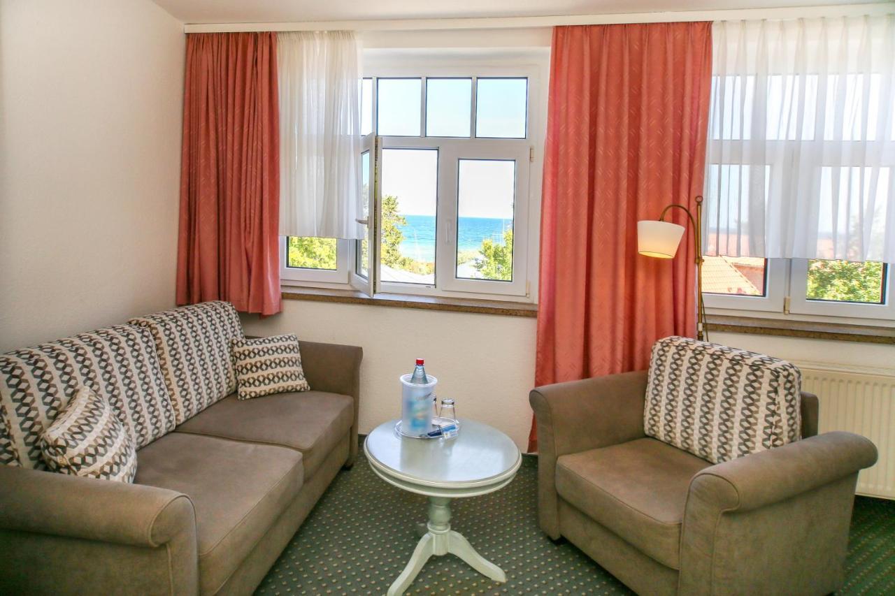 Hotel Esplanade Garni Kuehlungsborn Luaran gambar