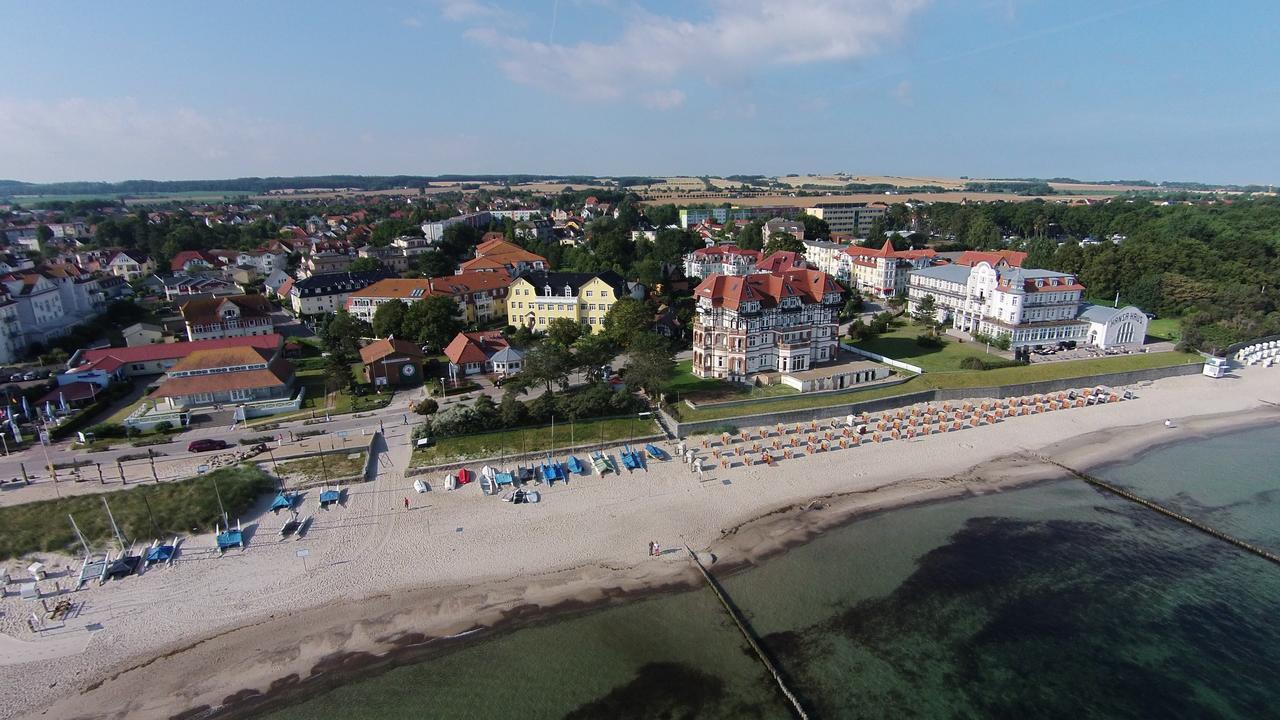 Hotel Esplanade Garni Kuehlungsborn Luaran gambar